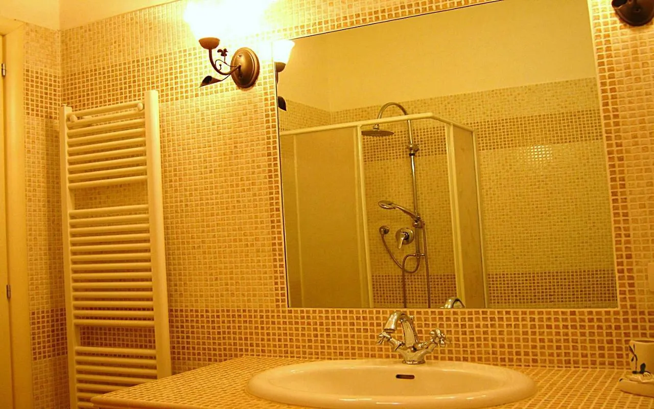 Agriturismo La Valle Dell'Albegna Orbetello 0*,